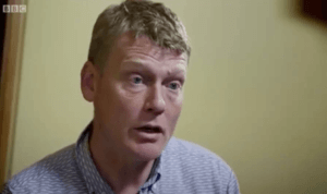 Reporter Tom Heap questions Greenpeace chief scientist. 