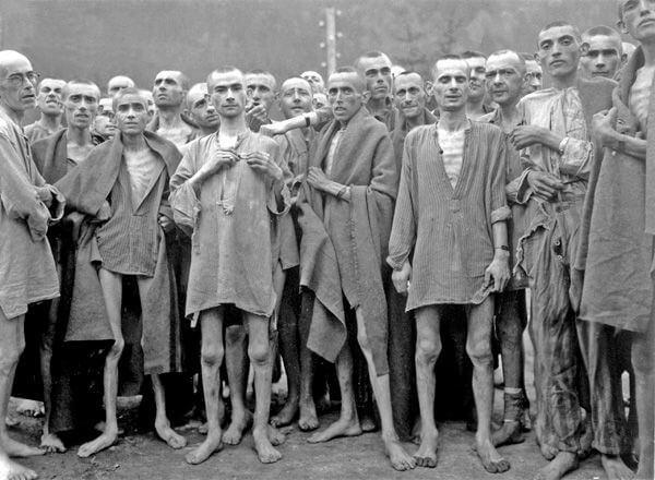 Imagini pentru HOLOCAUST