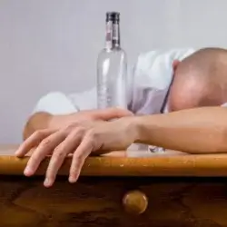What causes hangovers after a night of heavy drinking? Genetics and personality play key roles