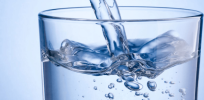 Drinking lots of water can help reduce the effects of aging