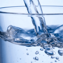 Drinking lots of water can help reduce the effects of aging