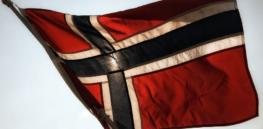 the norwegian flag flies flag lever flag