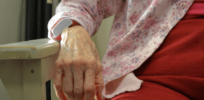 Genetic risk of developing Alzheimer's disease more strongly influenced by mother's side than father's side of the family