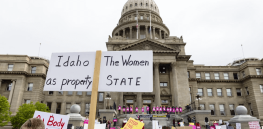 Some abortion servicing doctors blocked in their states to spply their service go on the road