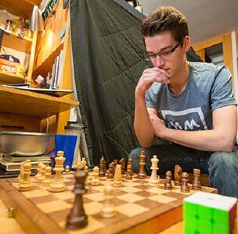 This Chess Player Has The 8th Highest IQ In The World 