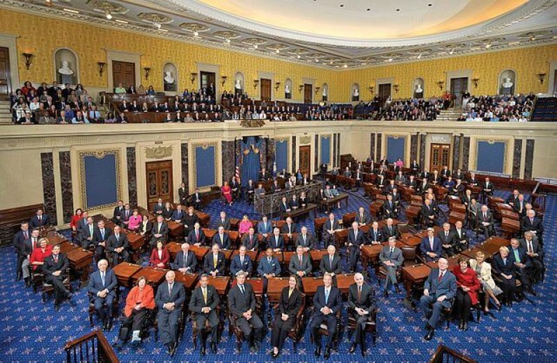 px th US Senate class photo