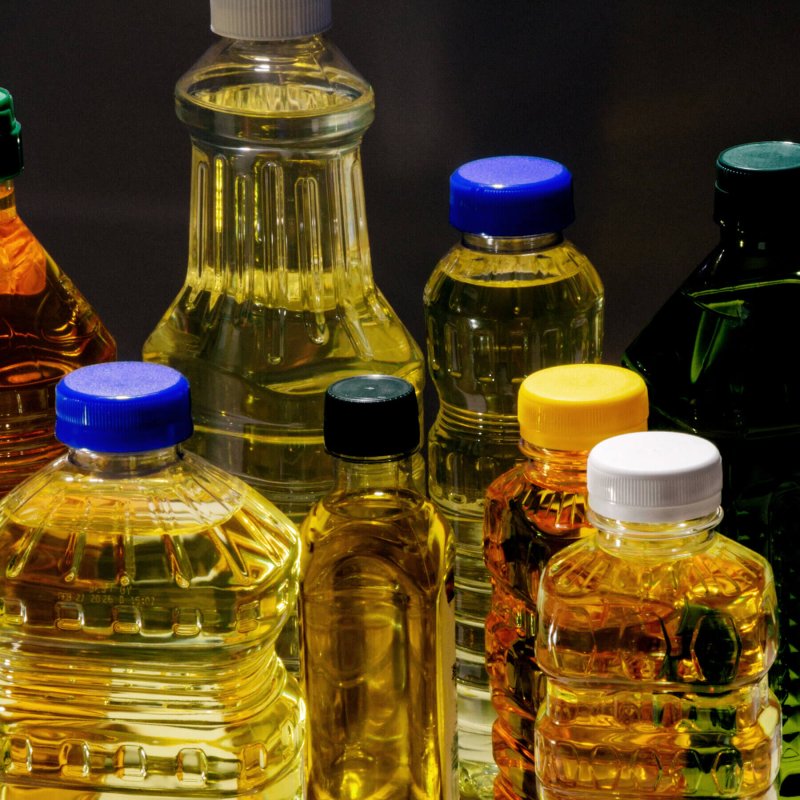 WELL-SEED-OILS2-jfmz-mediumSquareAt3X