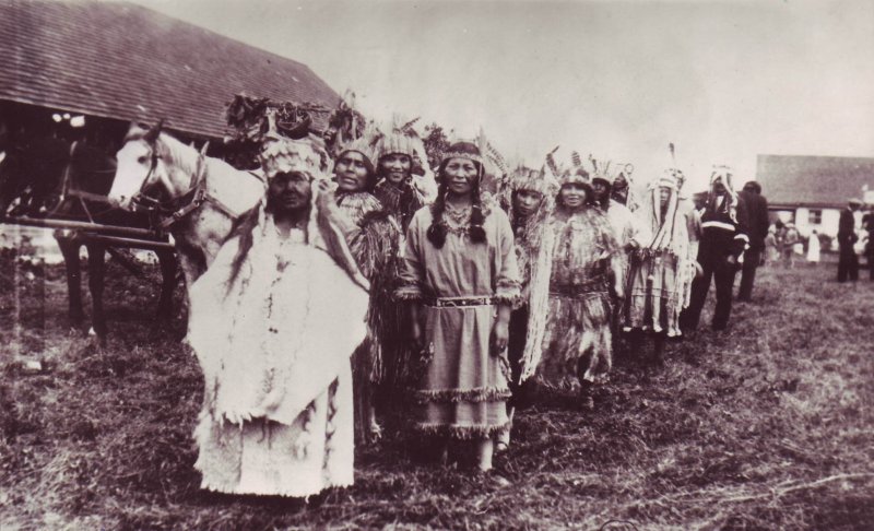 Chehalis First Nations in the early 20th century. Credit: Wikimedia Commons