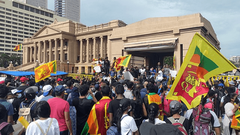 Protestors in Sri Lanka. Credit: AntanO via CC-BY-SA-4.0
