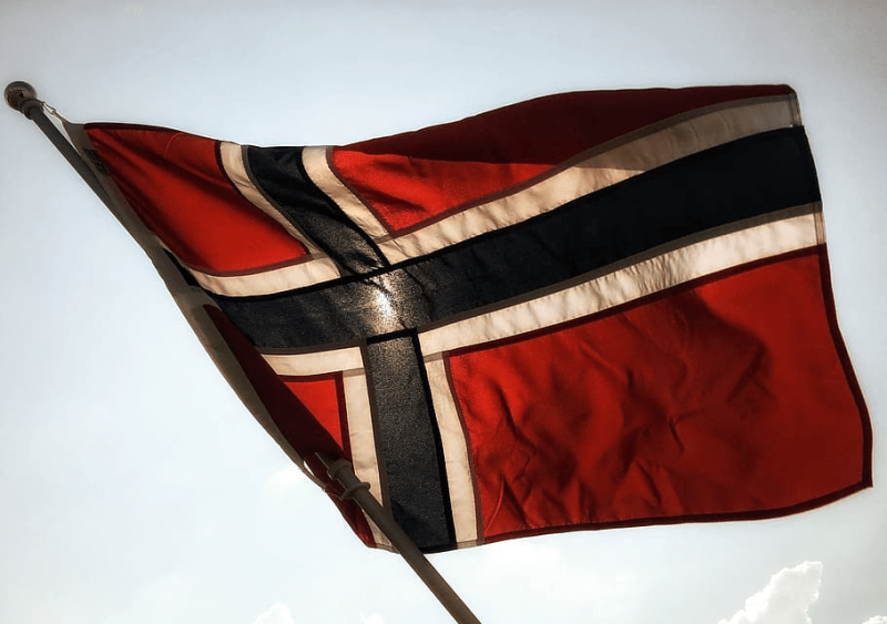 the norwegian flag flies flag lever flag