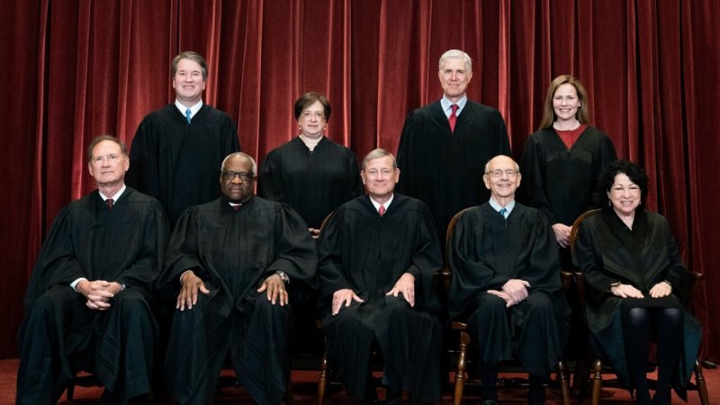 The 2022 SCOTUS justices. Credit: Erin Schaff