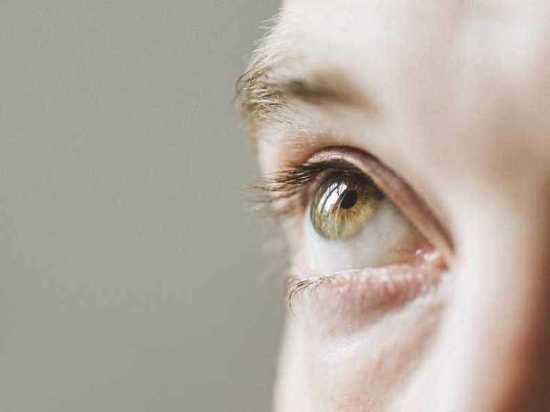 x eye pain when blinking causes treatments and more